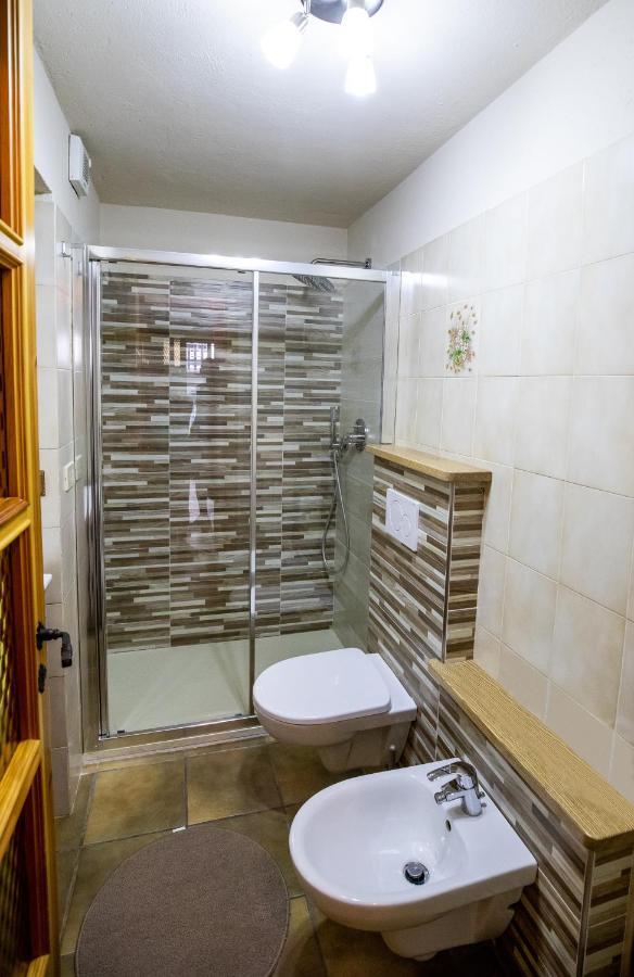 אאוסטה Maison La Bagne מראה חיצוני תמונה